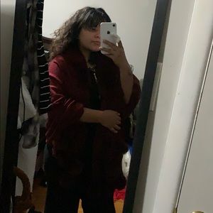 Bougee Maroom Winter Wanderer Shrug